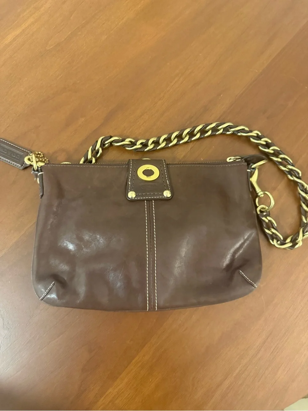 RARE Leather Coach Turnlock Shoulder Bag lightly used